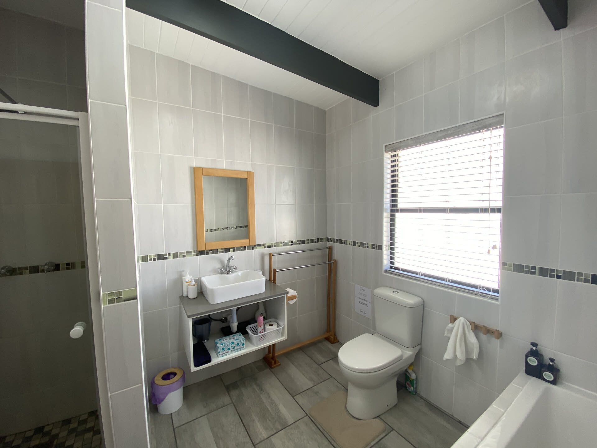 Bathroom — De Meye